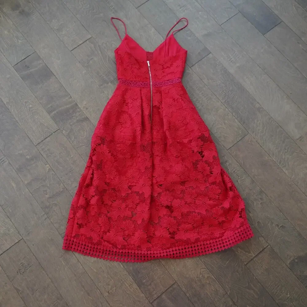 Elegant Red Lace Midi Dress NICHOLAS - Picture 11 of 14